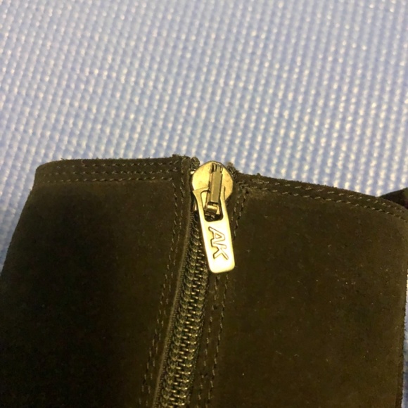 Anne Klein boots sz 8 - Picture 10 of 14